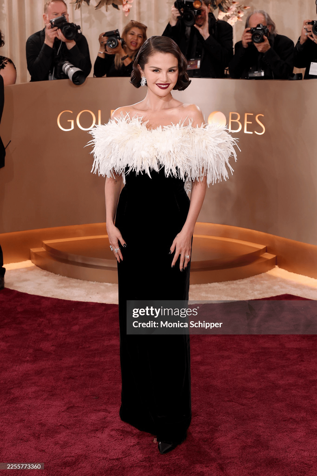 Siêu thảm đỏ Quả Cầu Vàng 2026: Lisa