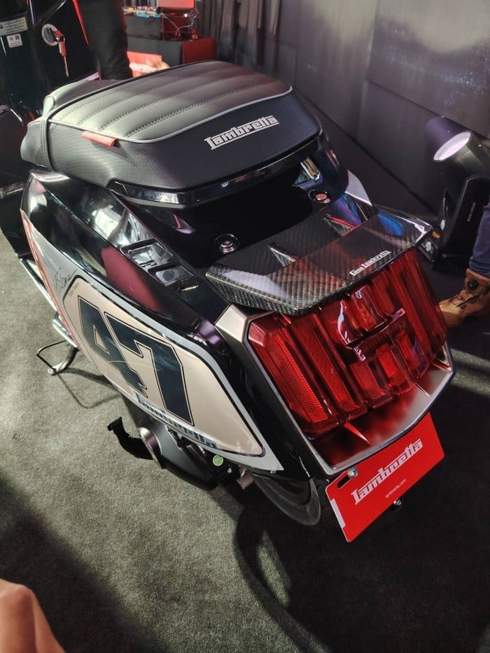 Lambretta-X300-Casa-Limited-Edition-7