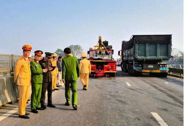 hien-truong-vu-tai-nan-cao-toc-bac-nam-4