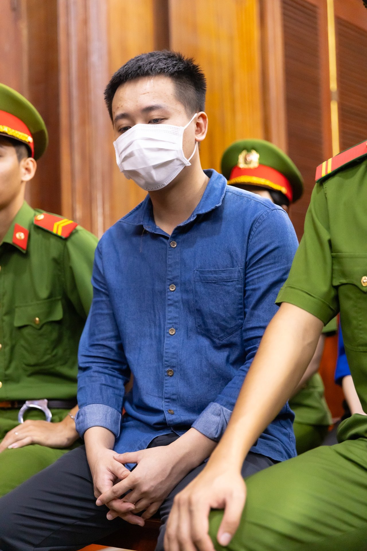 Chị gái thông báo tình trạng của Quang Linh Vlogs hiện tại- Ảnh 3.