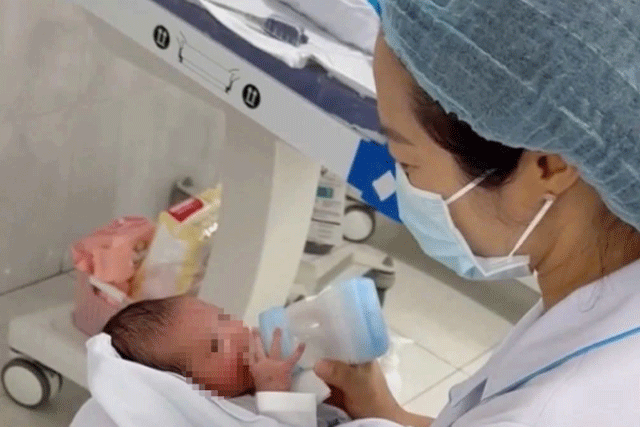 Ly-do-thuc-su-khien-gia-lai-phai-xac-minh-lai-hoan-canh-gia-dinh-nhan-nuoi-be-gai-bi-vui-lap-o-vuon-cao-su-3