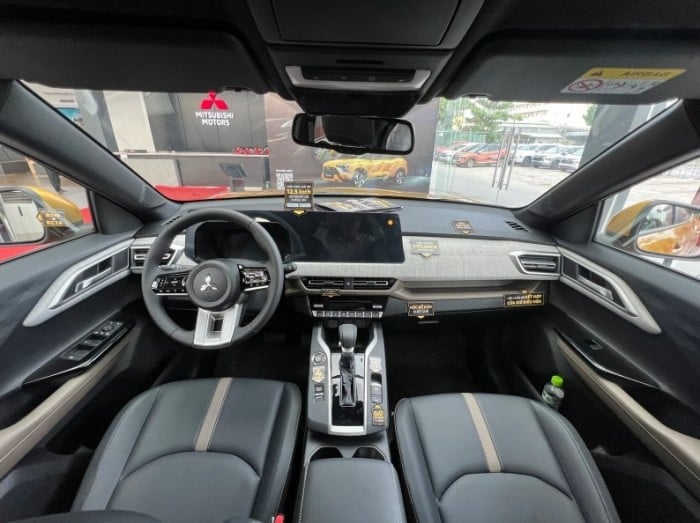 Giá lăn bánh Mitsubishi Xforce giữa tháng 1/2026 rẻ bậc nhất phân khúc, áp đảo Toyota Yaris Cross ảnh 5