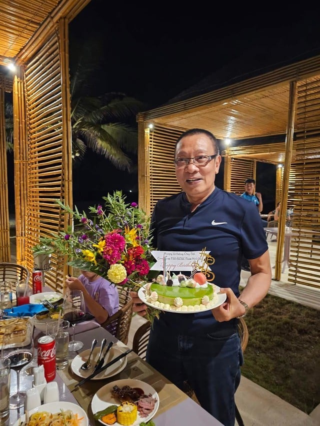 mc-lai-van-sam-doi-thuong