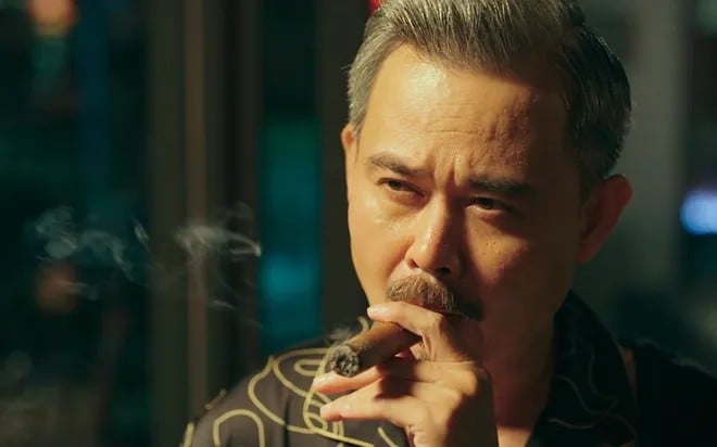 Nam NSƯT chuyên vai 'ông trùm' phim giờ vàng VTV, ngoài đời bán bánh canh - Ảnh 2.