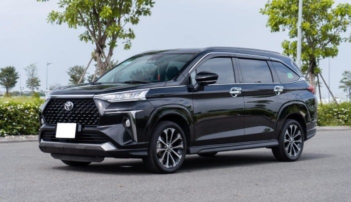 Toyota Veloz Cross tung ưu đãi khủng giảm giá lăn bánh cuối tháng 1/2026, hạ gục Mitsubishi Xpander ảnh 2