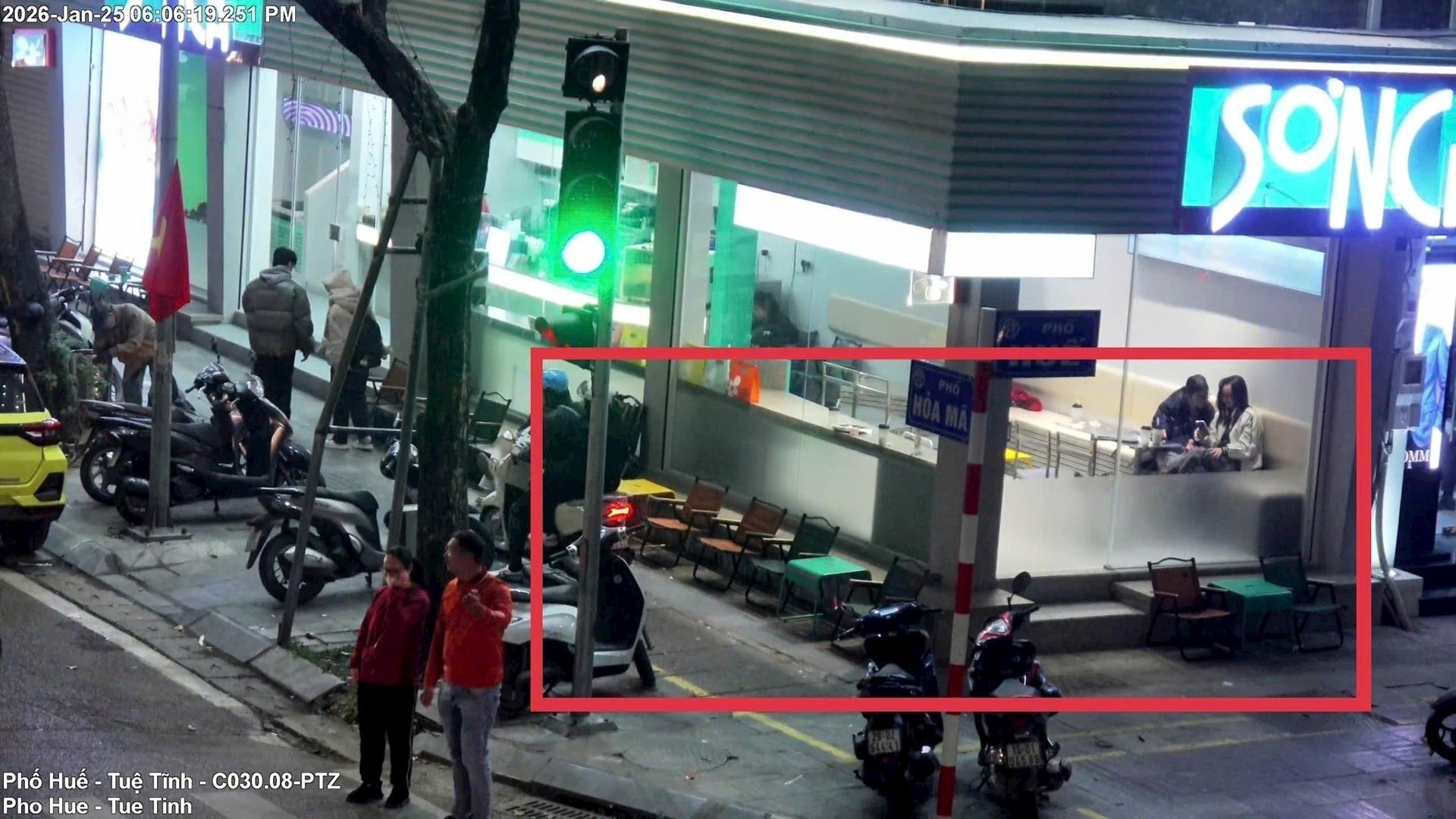 26-1769418455-ha-noi-332-cua-hang-ca-phe-tra-da-via-he-lot-tam-ngam-phat-nguoi-cua-camera-ai-chi-trong-mot-ngay.jpg