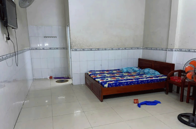 Ga-thanh-nien-siet-co-gai-ban-hoa-sau-khi-vui-ve-de-quyt-tien-he-lo-hanh-dong-mau-lanh-sau-do-3