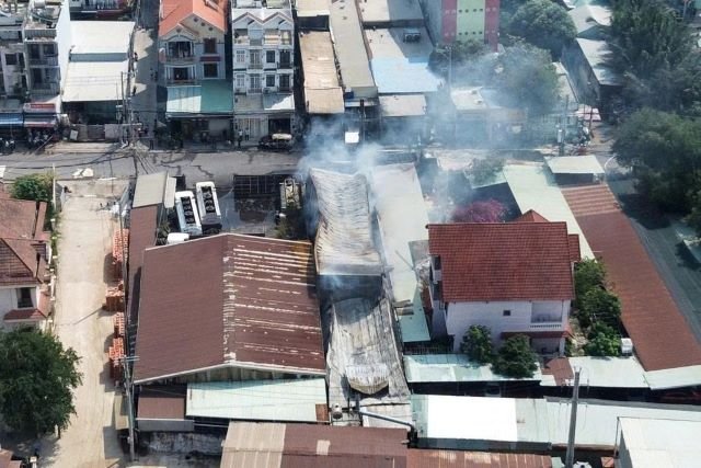 ho-dan-mat-dien-sau-vu-chay-xe-bon-cho-xang-2