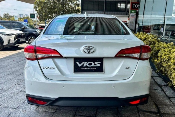 Quyết ‘áp đảo’ Honda City và Hyundai Accent, giá lăn bánh Toyota Vios 'chạm đáy' cuối tháng 1/2026 ảnh 3