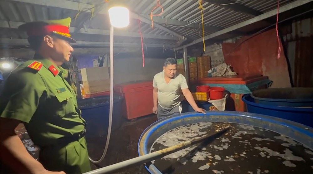 oc ngam hoa chat 7.png