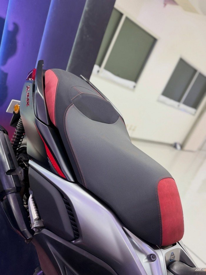 Yamaha-XMAX-3