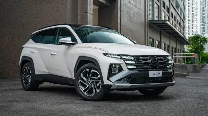 Quyết đấu Mazda CX-5 và Honda CR-V, Hyundai Tucson dùng siêu ưu đãi hạ giá lăn bánh đầu tháng 2/2026 ảnh 2