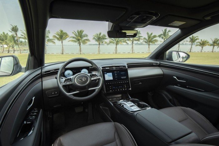 Quyết đấu Mazda CX-5 và Honda CR-V, Hyundai Tucson dùng siêu ưu đãi hạ giá lăn bánh đầu tháng 2/2026 ảnh 5