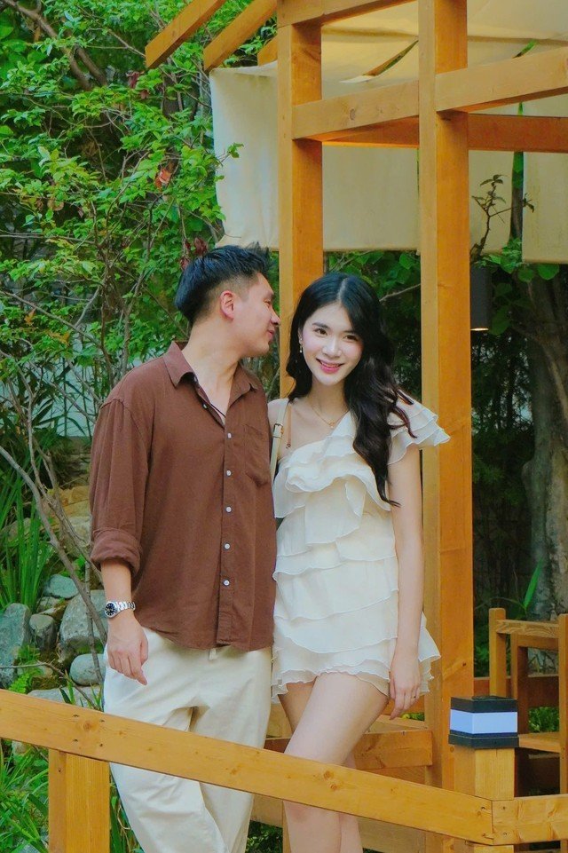 Danh tính cô gái tạo ra hệ tư tưởng 