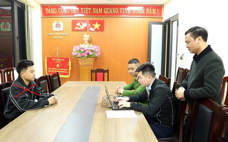 Khởi tố, bắt tạm giam&nbsp;đối tượng sản xuất gần 2,8 tấn giá đỗ bằng chất cấm -0