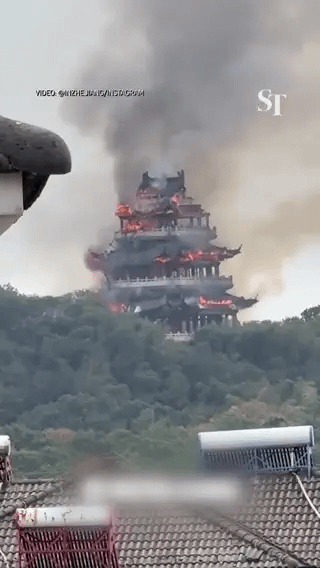 Ngọn lửa thiêu rụi chùa cổ 1500 năm tuổi ở Trung Quốc, video lan truyền ...