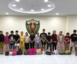 Triệt phá đường dây sản xuất, mua bán 70.000 chai dầu 'Con Ó' giả trị giá hàng tỷ đồng