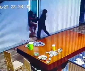 Đâm hơn 30 nhát dao vào người tình của vợ 'hờ'