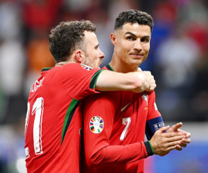 Ronaldo tiếc thương cậu em Diogo Jota: "Điều đó thật vô lý"