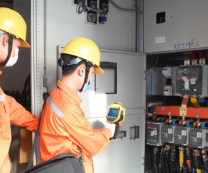 Lo tiền điện tăng, cài đặt ngay ngưỡng cảnh báo sử dụng điện