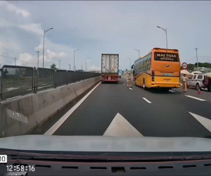 CSGT nói gì về việc dừng xe giữa đường cao tốc Vĩnh Hảo - Phan Thiết để kiểm tra?