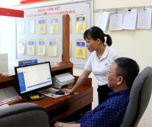 Bộ Nội vụ giải đáp việc cán bộ xin nghỉ hưu trước tuổi nhưng chưa được giải quyết