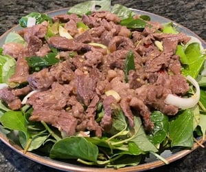 Loại rau mọc dại ở Việt Nam được Trung Quốc gọi là “rau thần”: Từ thân đến rễ đều là thuốc quý