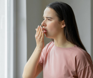 Phát hiện ung thư đại tràng giai đoạn 3 từ 1 triệu chứng xuất hiện 10 lần/ ngày