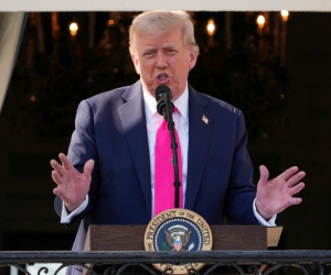 Nóng: Ông Trump tuyên bố áp thuế nặng 14 quốc gia, gần một nửa danh sách là Đông Nam Á
