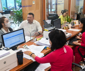 Bộ Nội vụ đề xuất chấm điểm công chức theo tháng, gắn với thưởng và bổ nhiệm