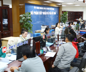 Tiền lương thấp của cán bộ, công chức: Bài toán chưa có lời giải