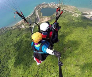 Một du khách tử vong khi chơi dù lượn tại bán đảo Sơn Trà