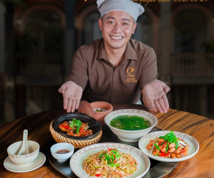 Nóng: Quán cơm niêu từng liên quan đến Quang Linh Vlogs bất ngờ ra thông báo quan trọng, sau khi hứng chịu đánh giá 1 sao