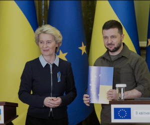 EU chuyển 1,2 tỷ USD của Nga cho Ukraine