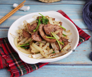 Thực phẩm có cholesterol cao gấp 3 lần mỡ lợn, cực hại nếu ăn nhiều: Người Việt rất hay ăn