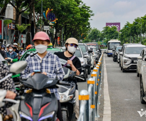 Hà Nội cấm xe máy xăng vào vành đai 1 từ 7/2026: Nhanh chóng hỗ trợ người dân đổi xe