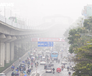 Hà Nội "chìm trong sương bụi", ô nhiễm không khí xếp thứ 2 thế giới