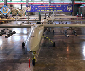 Iran tuyên bố có đủ vũ khí, ý chí cho cuộc chiến kéo dài 10 năm