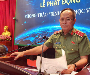 Giám đốc Công an Hà Nội: "Hạn chế thấp nhất CSGT trực tiếp chỉ huy giao thông"