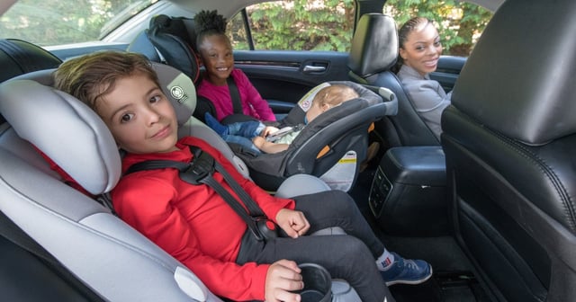 Ghế trẻ em gắn trên ô tô từ Trung Quốc giá rẻ an toàn cho bé yêu của bạn!